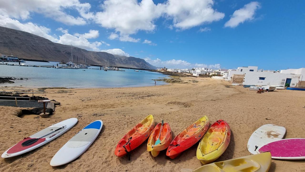 Suite Marrakech Beach, La Graciosa. Caleta de Sebo Bagian luar foto