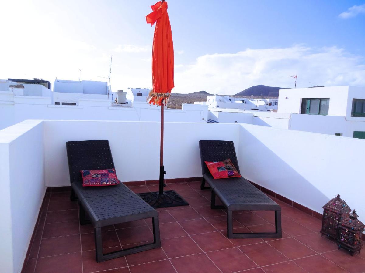 Suite Marrakech Beach, La Graciosa. Caleta de Sebo Bagian luar foto